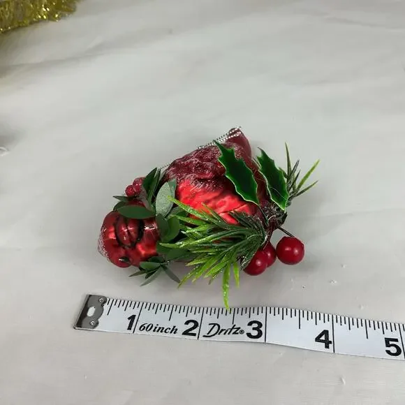 Christmas Ornament- Festive Red Cardinal Sitting On Leaves And Berries - Picture 4 of 5